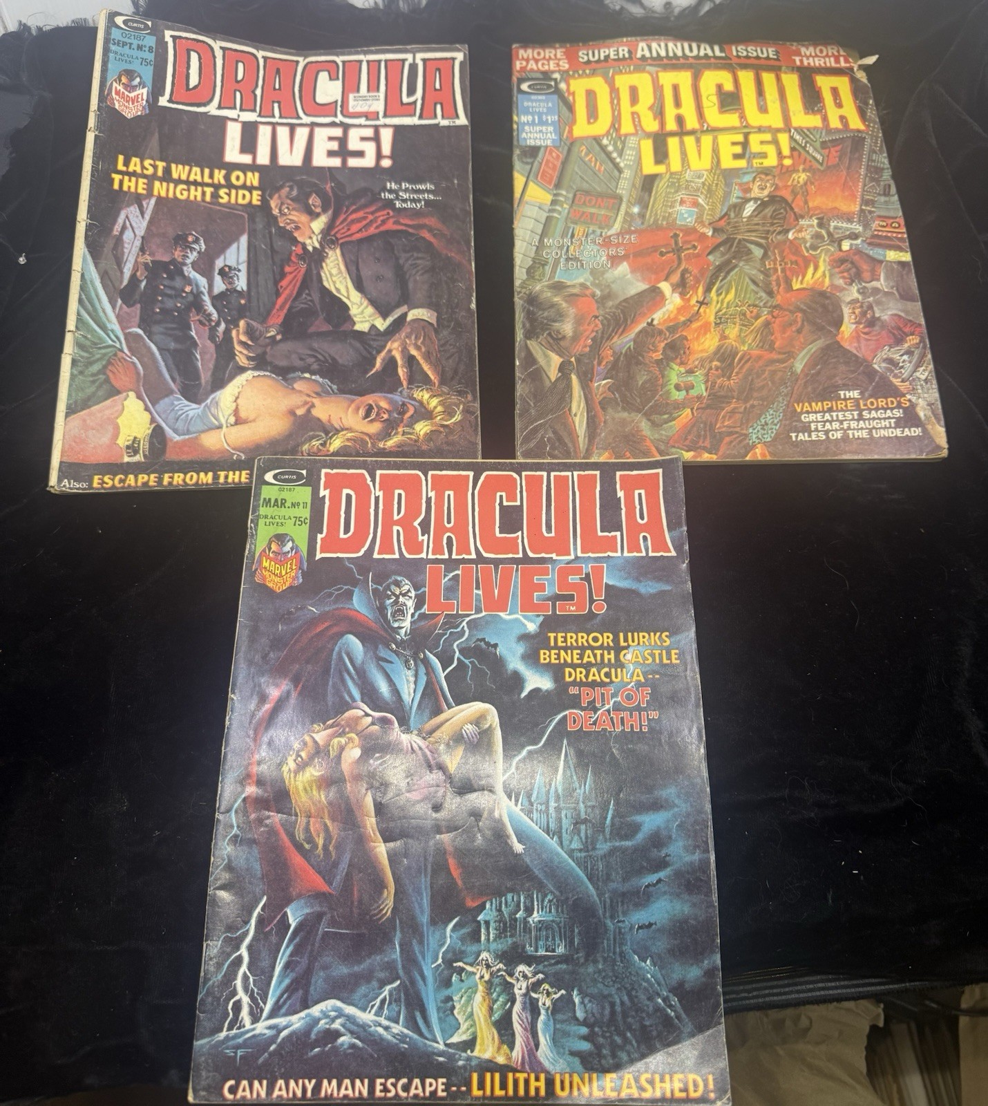 3 Dracula live/Marvel horror comics/magazines #1 +