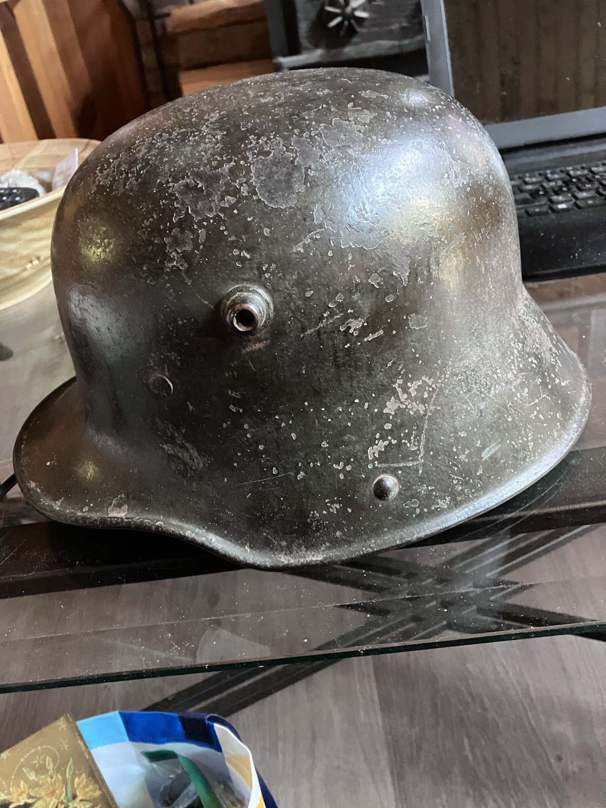 Original WWI German M16 Stahlhelm Helmet - Authentic Leather Liner TJ62 Röchling Original WWI German M16 Stahlhelm Helmet - Authentic Leather Liner TJ62 Röchling