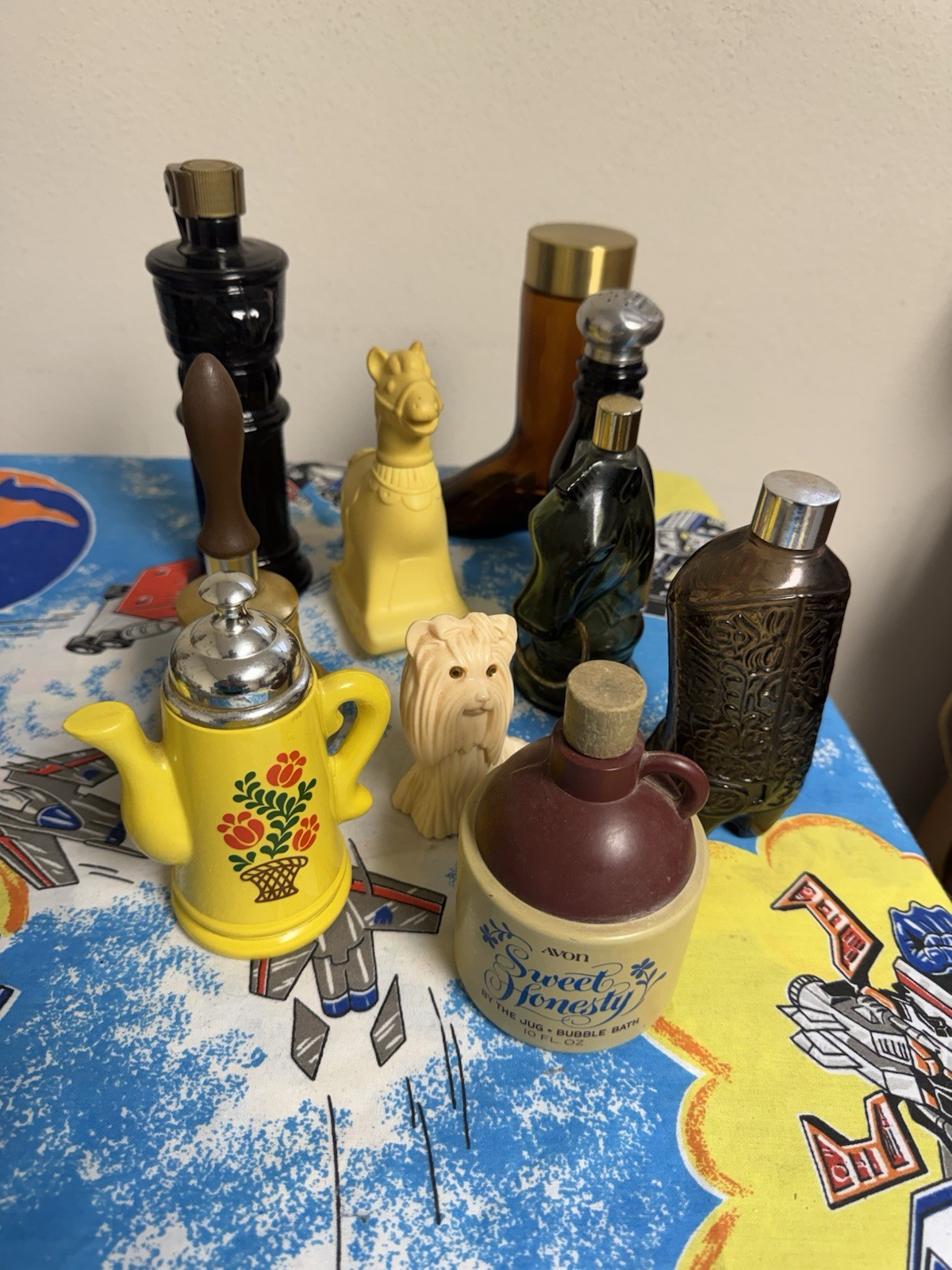Avon VTG Lot Of Ten Total Decanters 1970s Vibe Look