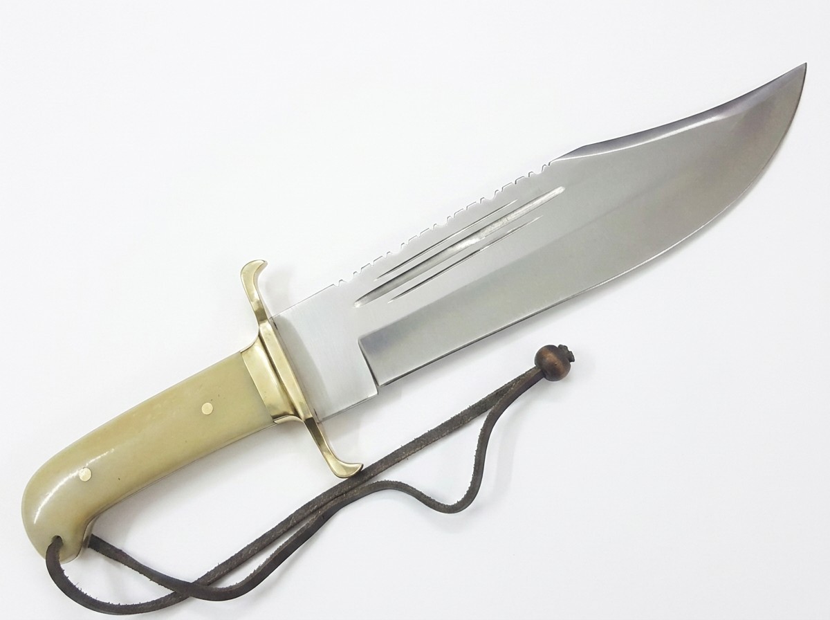 Handmade Vintage Bowie Hunting Knife Bone Handle Carbon Steel Fixed Blade