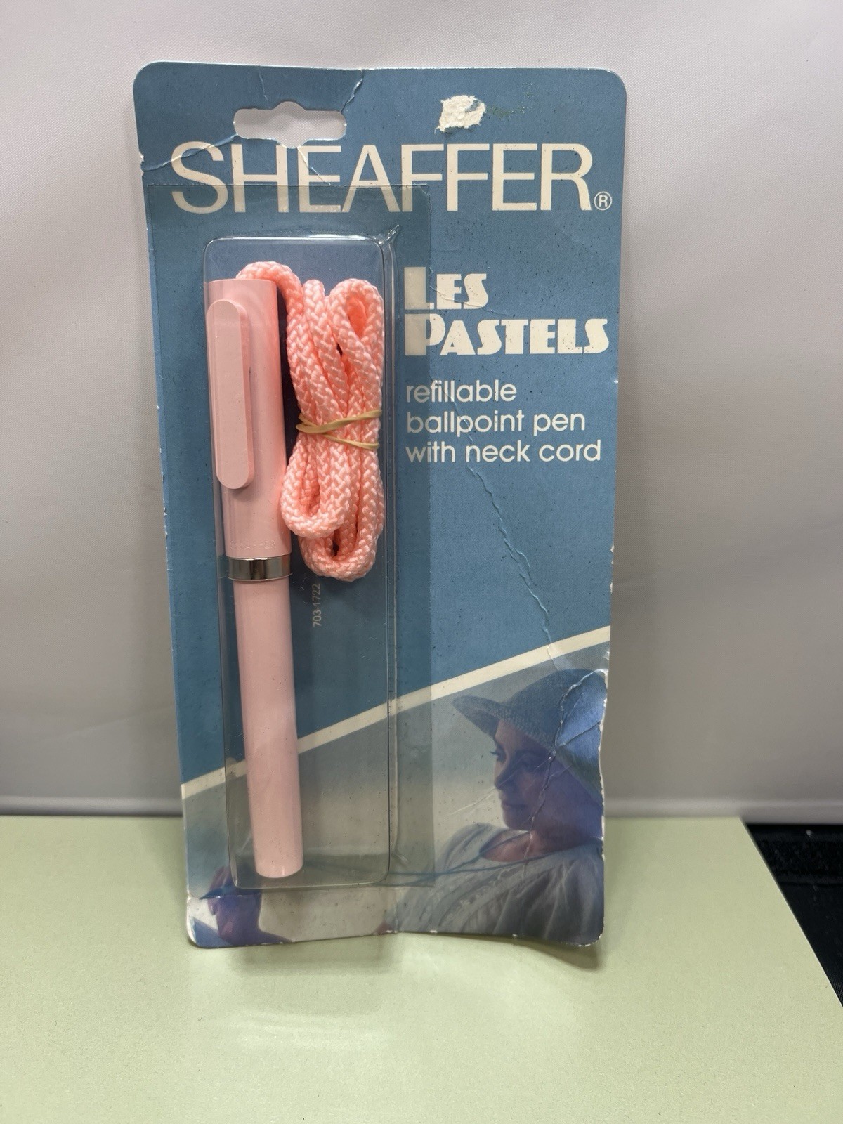 Vintage Sheaffer Les Pastels Pink Refilable Ballpoint Pen with Neck Cord Sealed