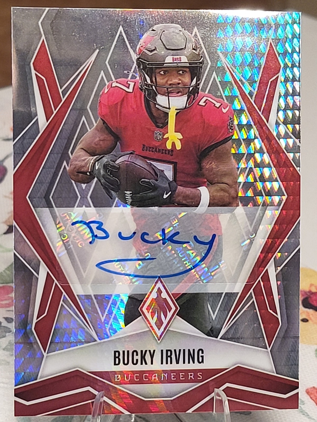 ​2025 Panini Phoenix Bucky Irving Pyramids Auto /25 #6 Buccaneers