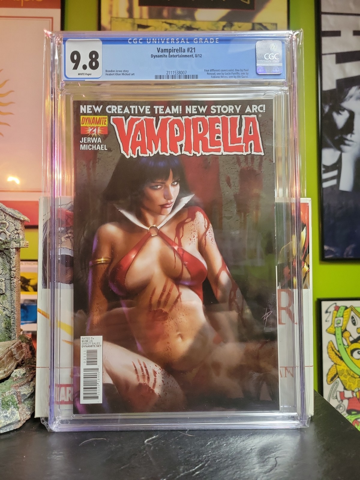 Vampirella #21 Lucio Parrillo Variant Cover HTF Dynamite 2012 Horror Comic 9.8