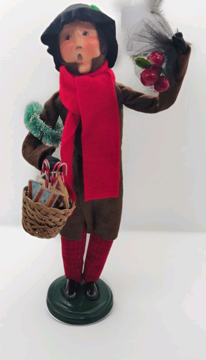 Byers Choice 1998 Man with Basket of Toys Wreath Candy Canes and Apples Byers Choice 1998 Man with Basket of Toys Wreath Candy Canes and Apples
