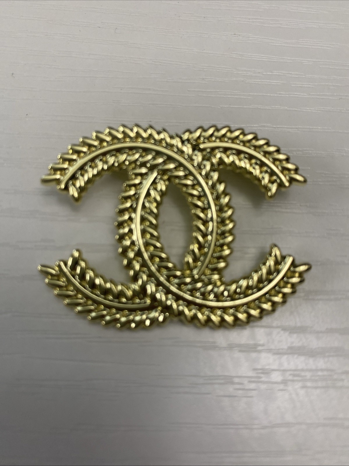 Luxury Elegant Chanel Brooch Fashion Luxury Elegant Chanel Brooch Fashion