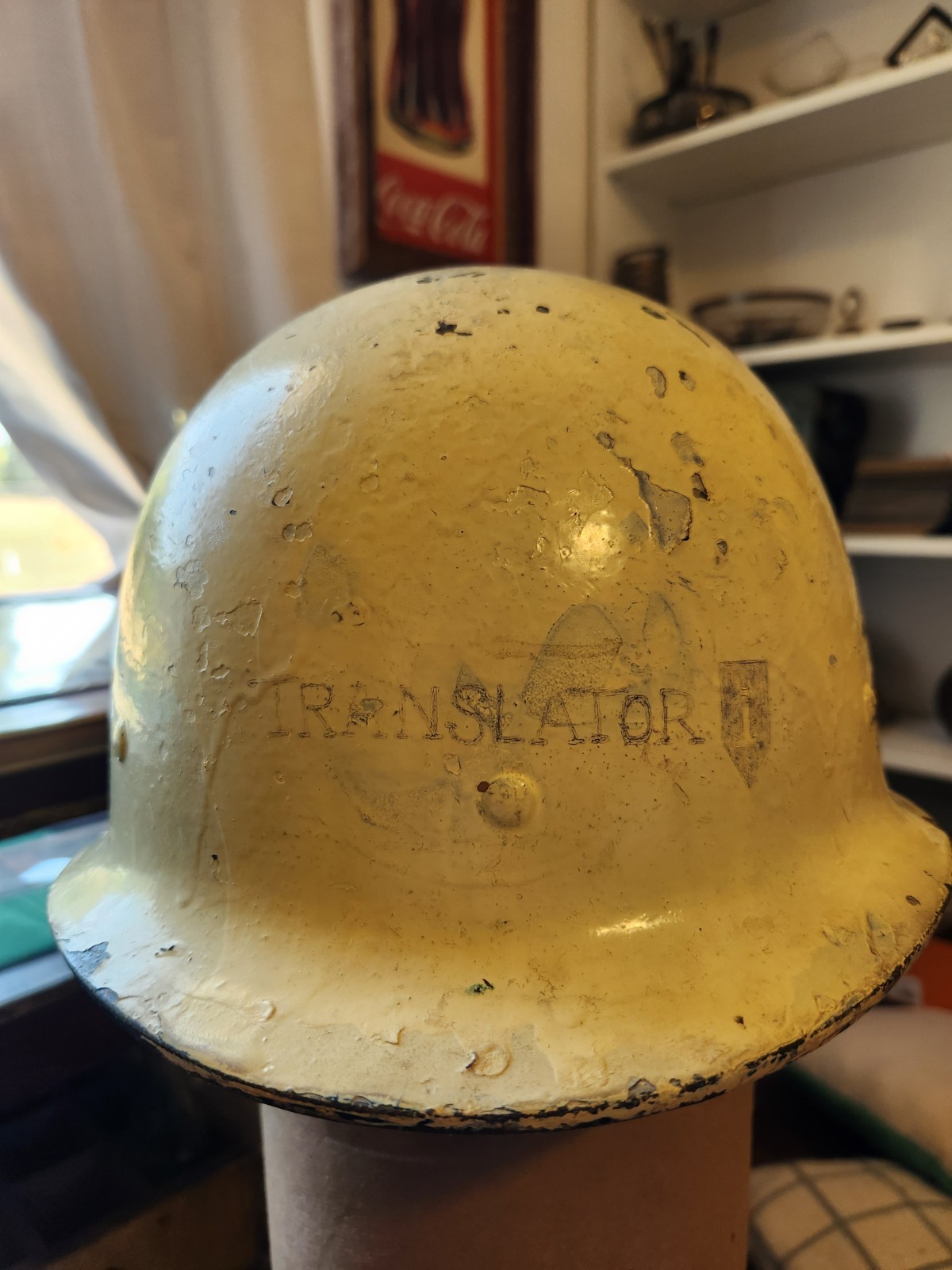 Iraqi Tan M80 Helmet - 1st Infantry Translator - Iraq OIF Desert Storm Bringback Iraqi Tan M80 Helmet - 1st Infantry Translator - Iraq OIF Desert Storm Bringback