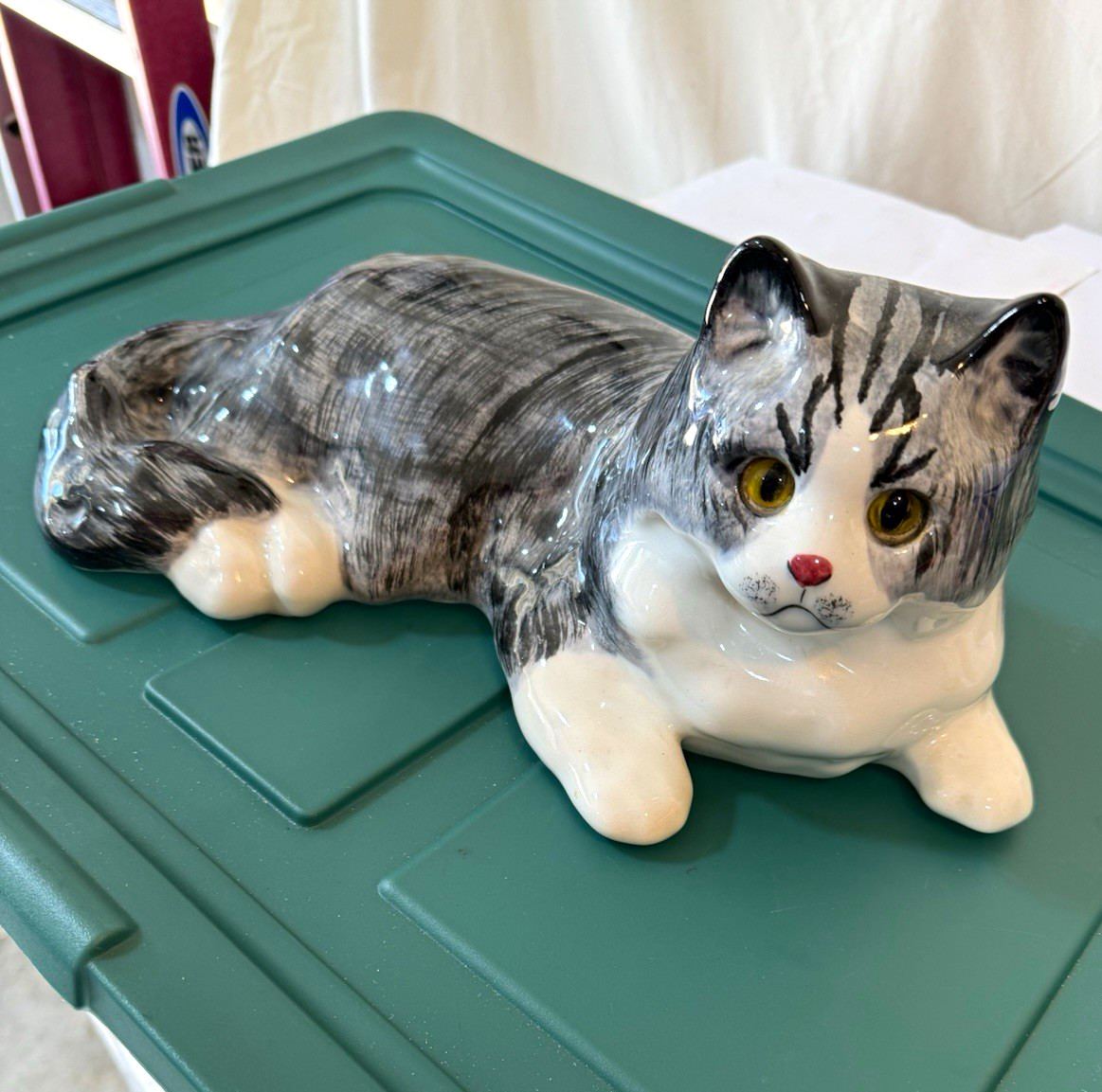 Vintage N.S. Gustin Co Ceramic Tabby Cat Figurine Reclining 14\