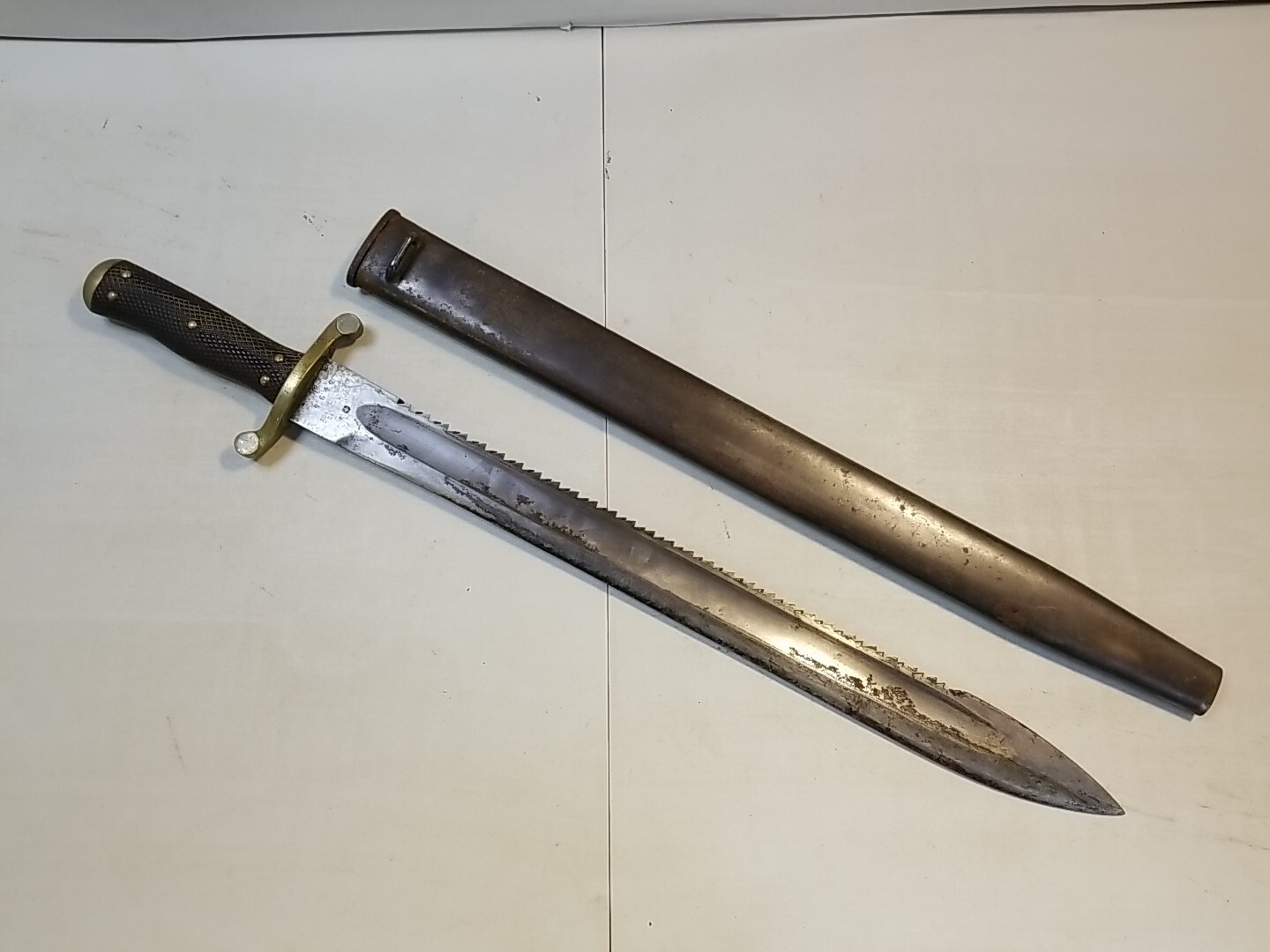 Pre-WWI Swiss Model 1875 Pioneer Sidearm Sawback Short Sword w/Scabbard - Rare