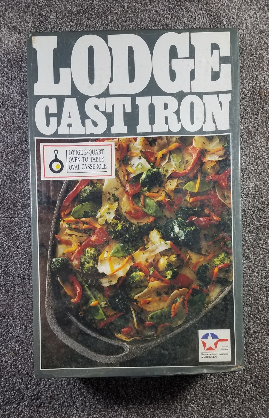 Lodge 2 Quart Oval Oven to Table Casserole Cast Iron NOS New Vintage 1980s