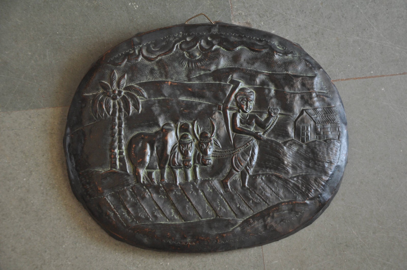Vintage Copper Farmer Ploughing Field Embossed Scenery Wall Hanging Plate Vintage Copper Farmer Ploughing Field Embossed Scenery Wall Hanging Plate