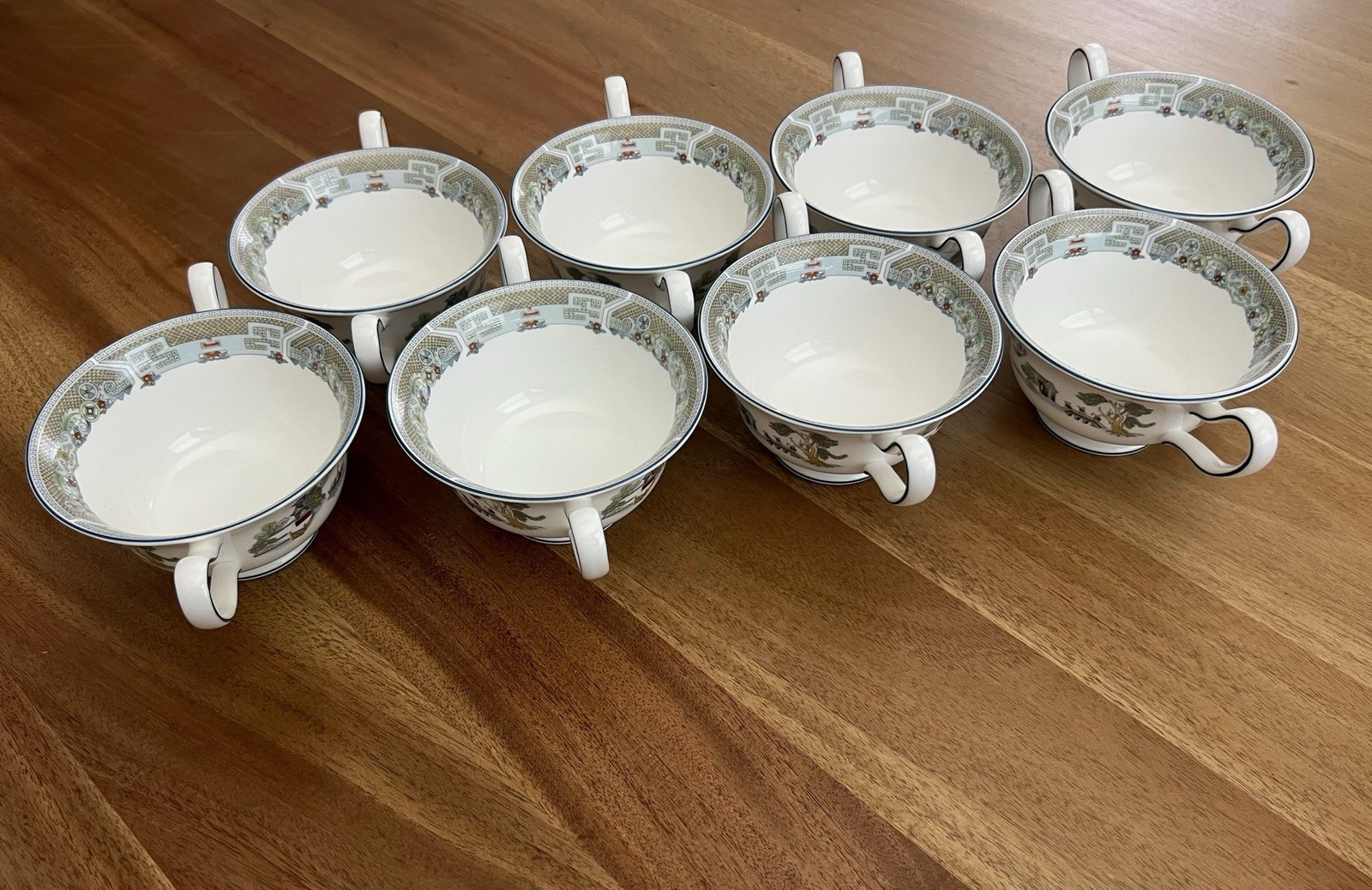 Wedgewood China Chinese Legend Soup Cups Pristine Condition 8 Pieces Wedgewood China Chinese Legend Soup Cups Pristine Condition 8 Pieces