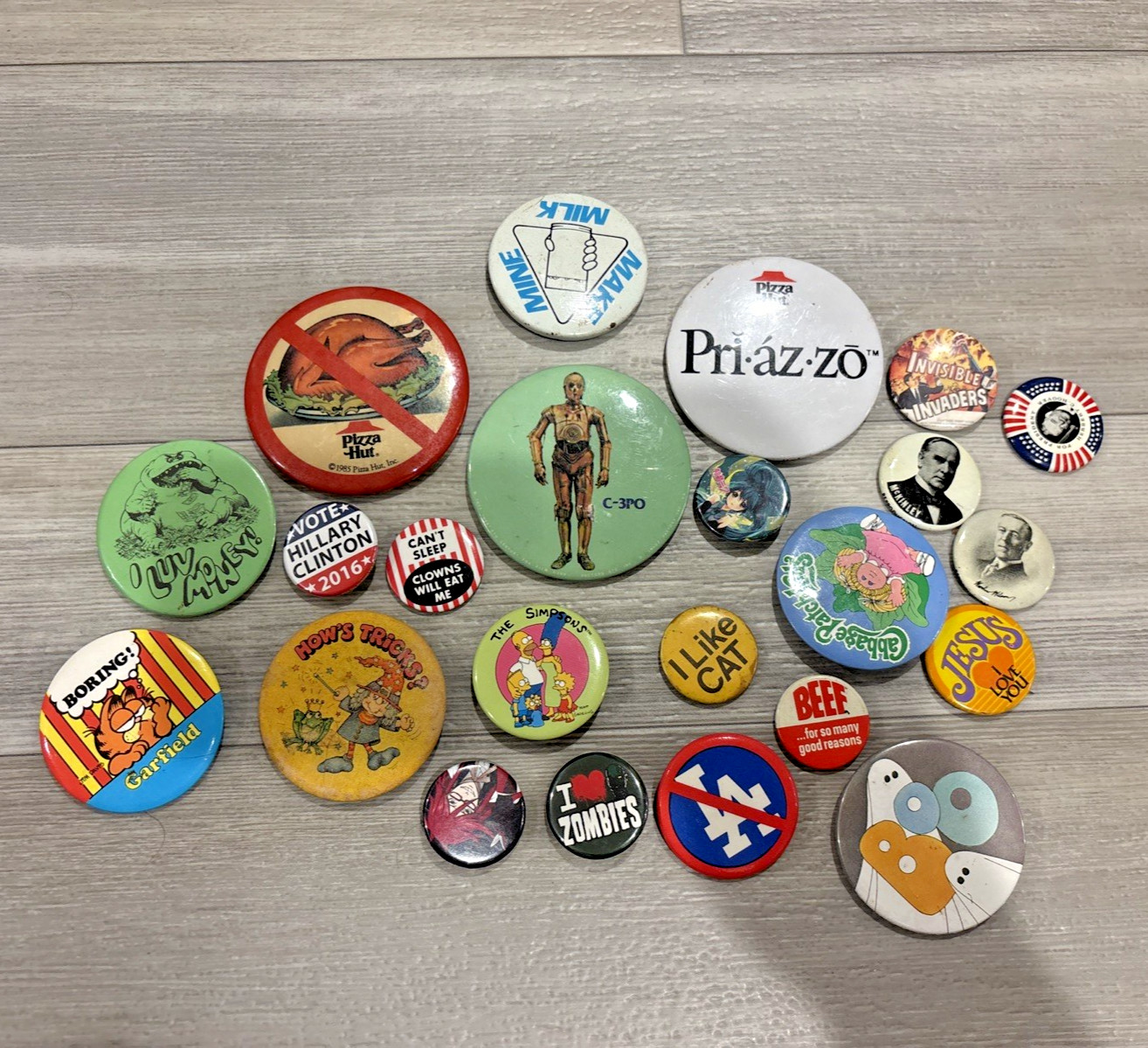 Vintage Button Pin Lot 70s 80s 90s Pop Culture Batman Hard Rock Sesame St Lennon