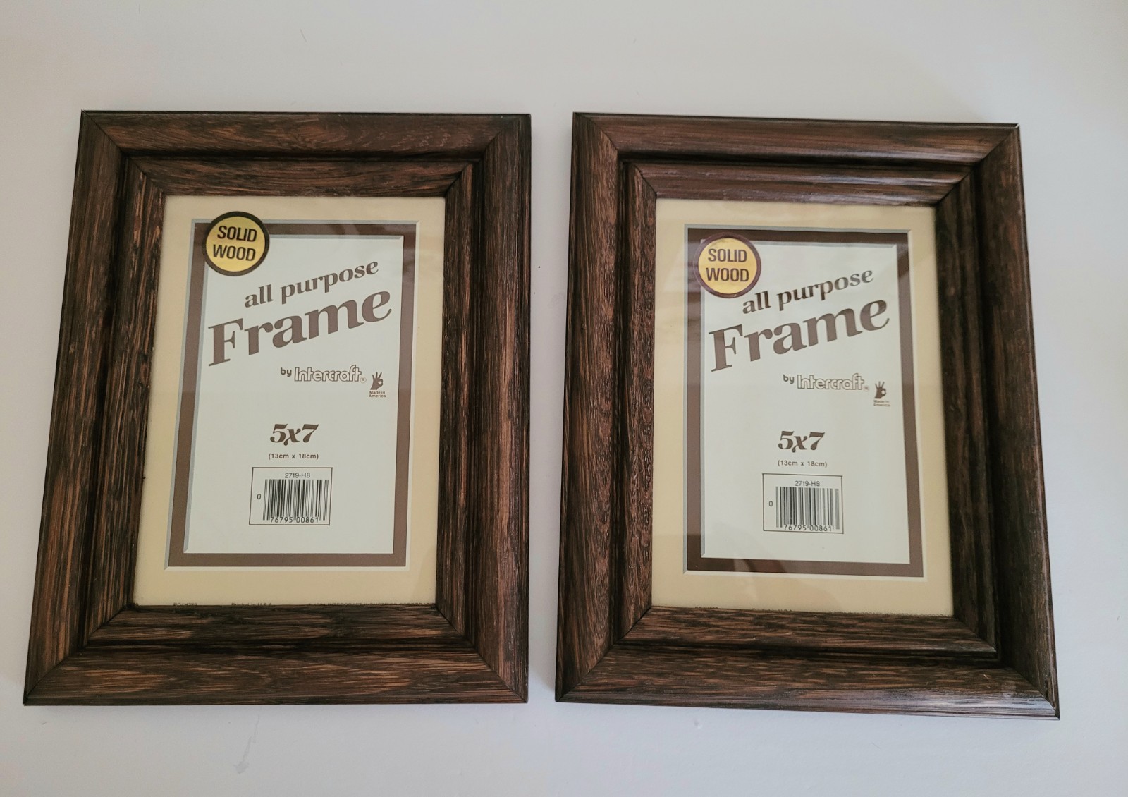 VTG 1984 NOS Dark Brown Solid Wood Picture 5x7 Photo Frame W/Glass PAIR Nice
