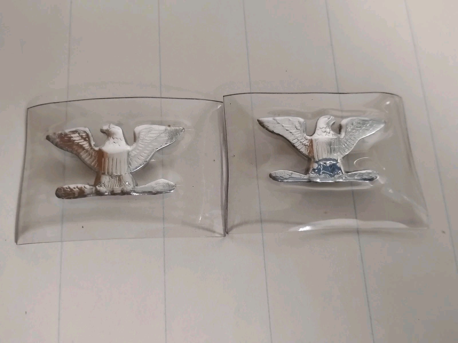 Vintage Silver Pair USAF Air Force Colonel Eagles Plastic Encased Rank Insignia 