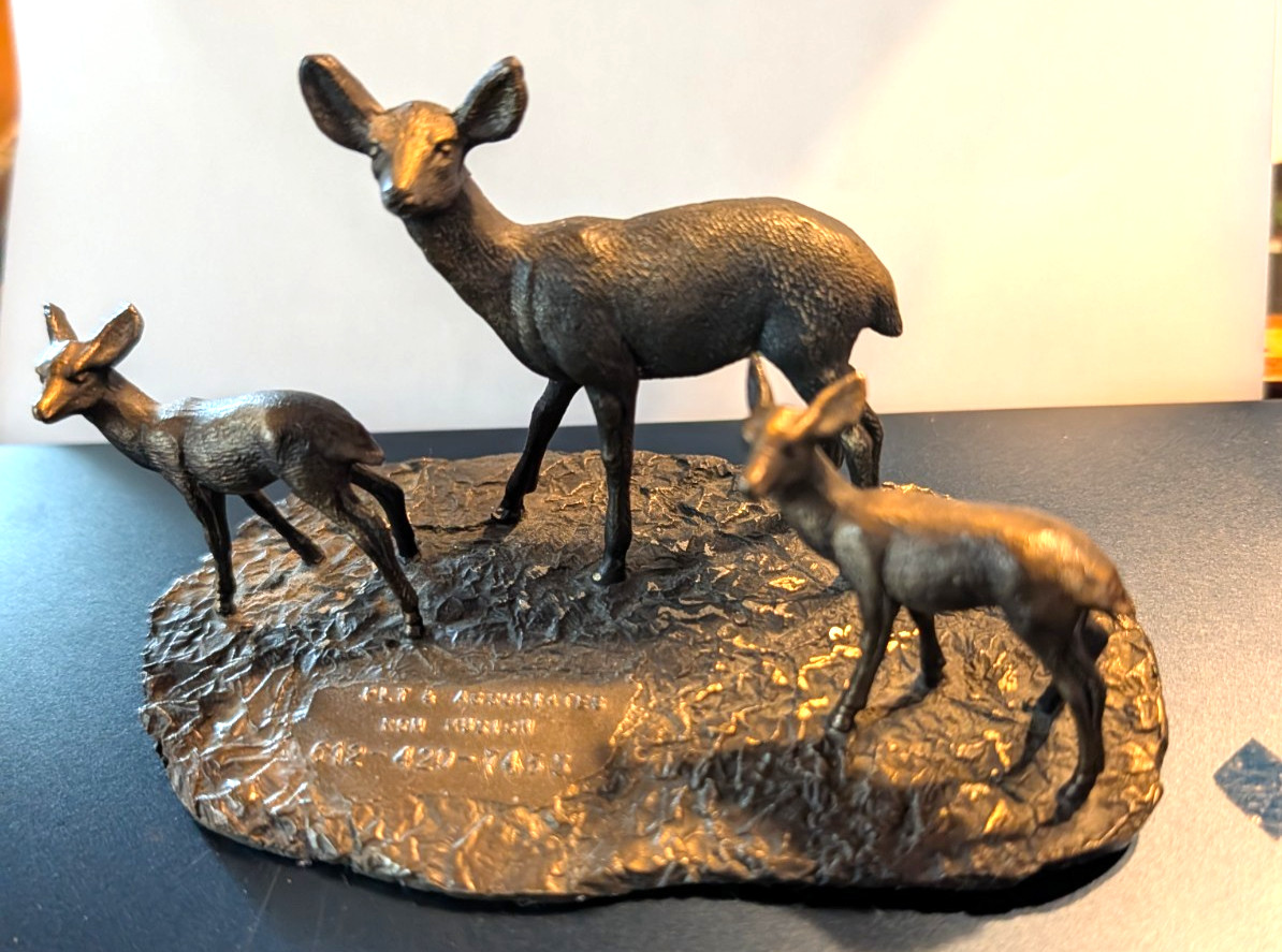 Vintage Set Of 3 Mid Century Modern Brass Deer Sculpture Figurine Set