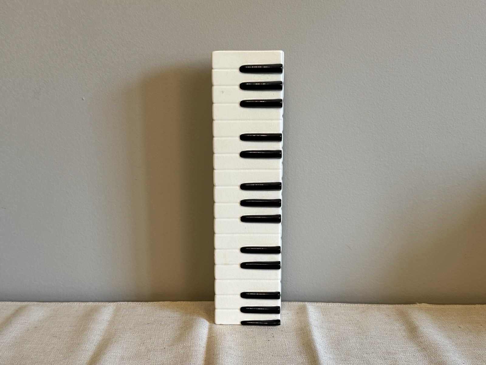 Vintage Sarsaparilla Ceramic Vase Musical Japan 1984 Deco Designs Piano 12\ Vintage Sarsaparilla Ceramic Vase Musical Japan 1984 Deco Designs Piano 12\