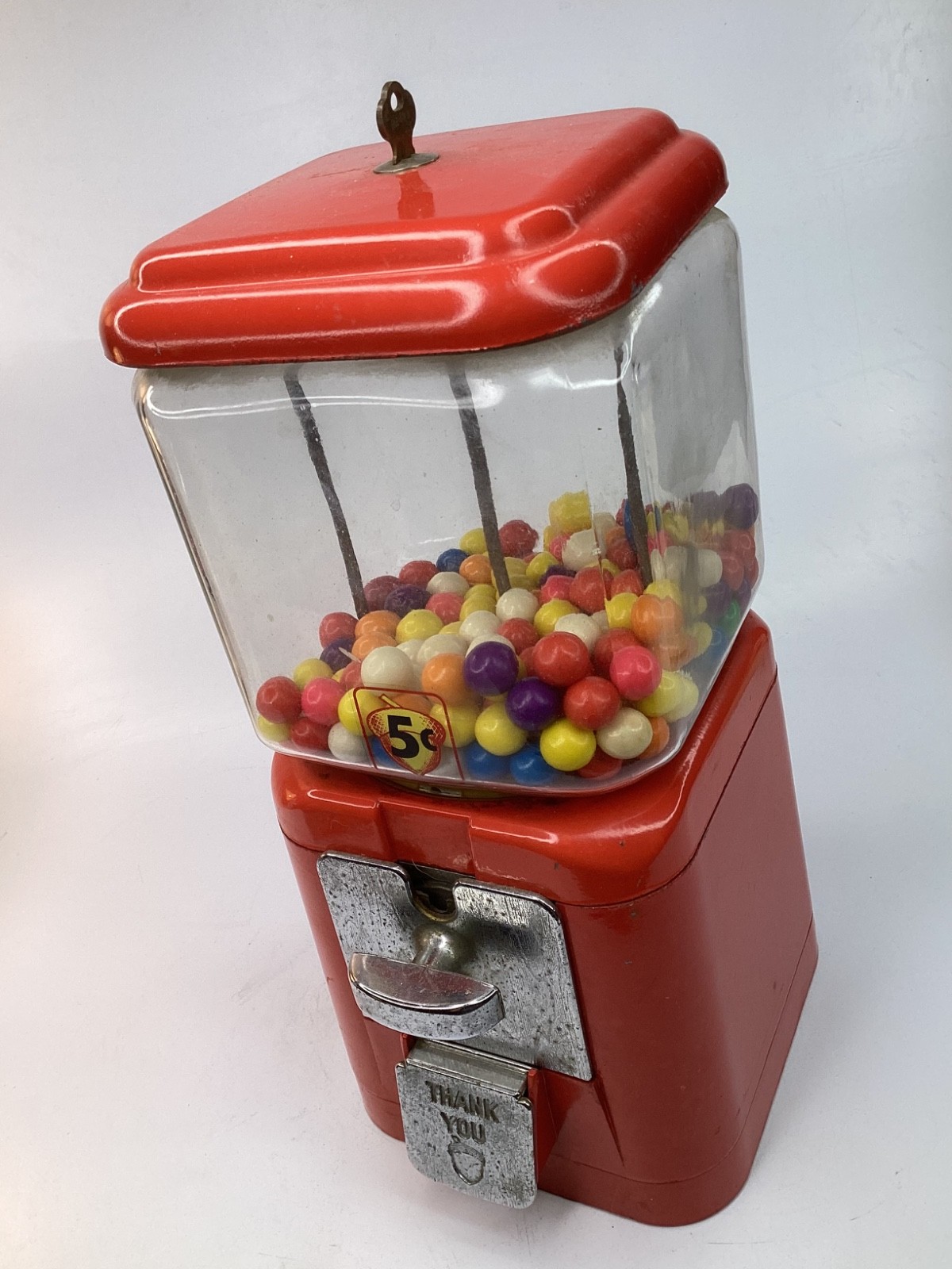 Vintage 50’s - 60’s Oak Acorn Gumball Candy Machine 5 Cents W/Key (F6) Vintage 50’s - 60’s Oak Acorn Gumball Candy Machine 5 Cents W/Key (F6)
