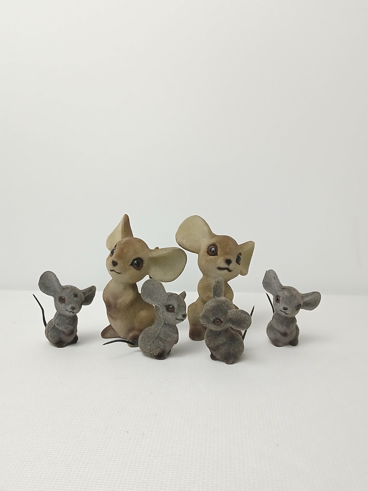 Vintage Flocked Mice 6 Mouse Lot Figurines Fuzzy Valentine Hong Kong Kitschy Vintage Flocked Mice 6 Mouse Lot Figurines Fuzzy Valentine Hong Kong Kitschy
