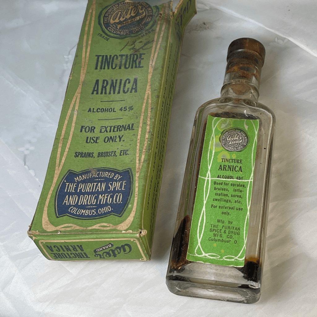 The Puritan Spice & Drug Aster Brand antique bottle & box tincture The Puritan Spice & Drug Aster Brand antique bottle & box tincture