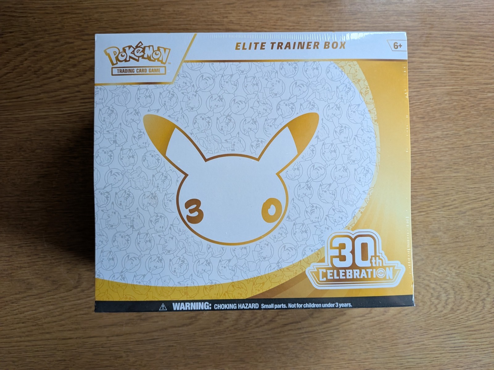 Pokemon 30th Anniversary Elite Trainer Box ETB New Sealed ✅ 