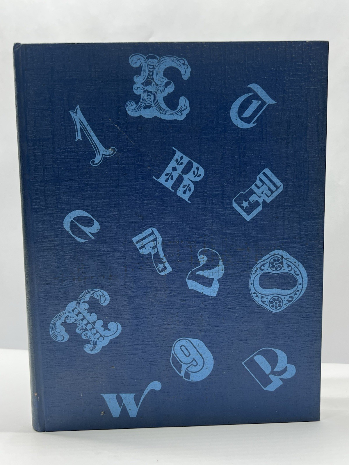 Yearbook/ Greensburg Community High School Greensburg , Indiana Vol 48 HC Yearbook/ Greensburg Community High School Greensburg , Indiana Vol 48 HC