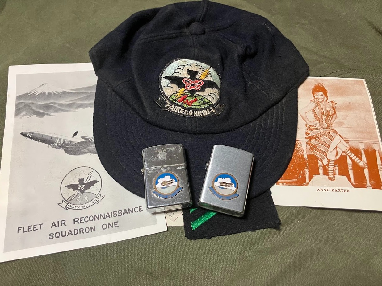 Early 60\'s VQ-1 FAIRECONRON-1 grouping, cap lighters change of command UVQ001 Early 60\'s VQ-1 FAIRECONRON-1 grouping, cap lighters change of command UVQ001