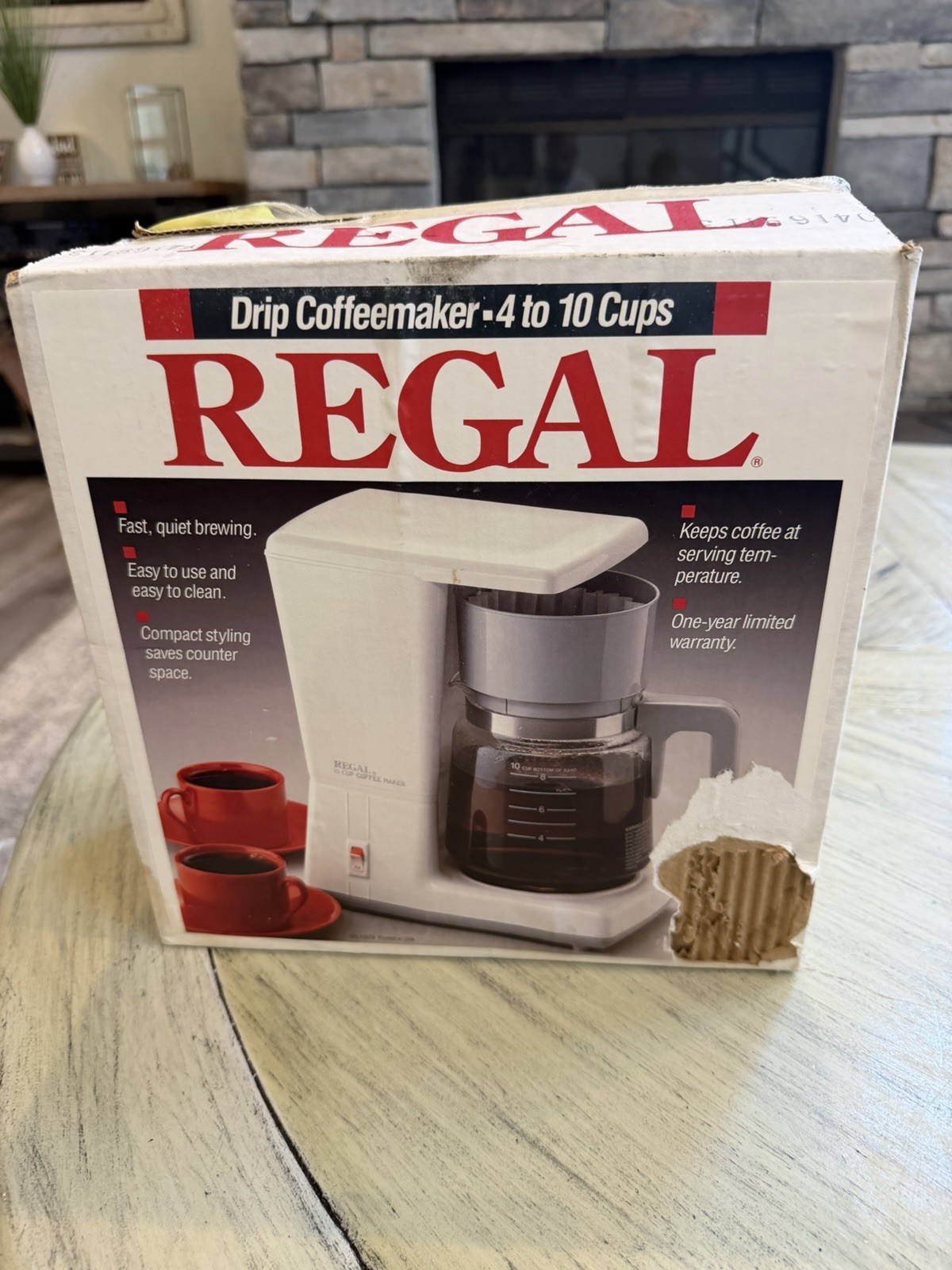 VTG Regal K7582GY 12-Cup Drip CoffeeMaker White USA 70s/80s Retro New Open Box VTG Regal K7582GY 12-Cup Drip CoffeeMaker White USA 70s/80s Retro New Open Box