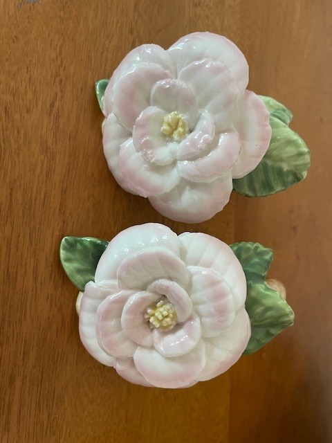 VTG PIA 1986 Bone China Pink Camellia Blossom Napkin Rings Set of 2 Hand Painted