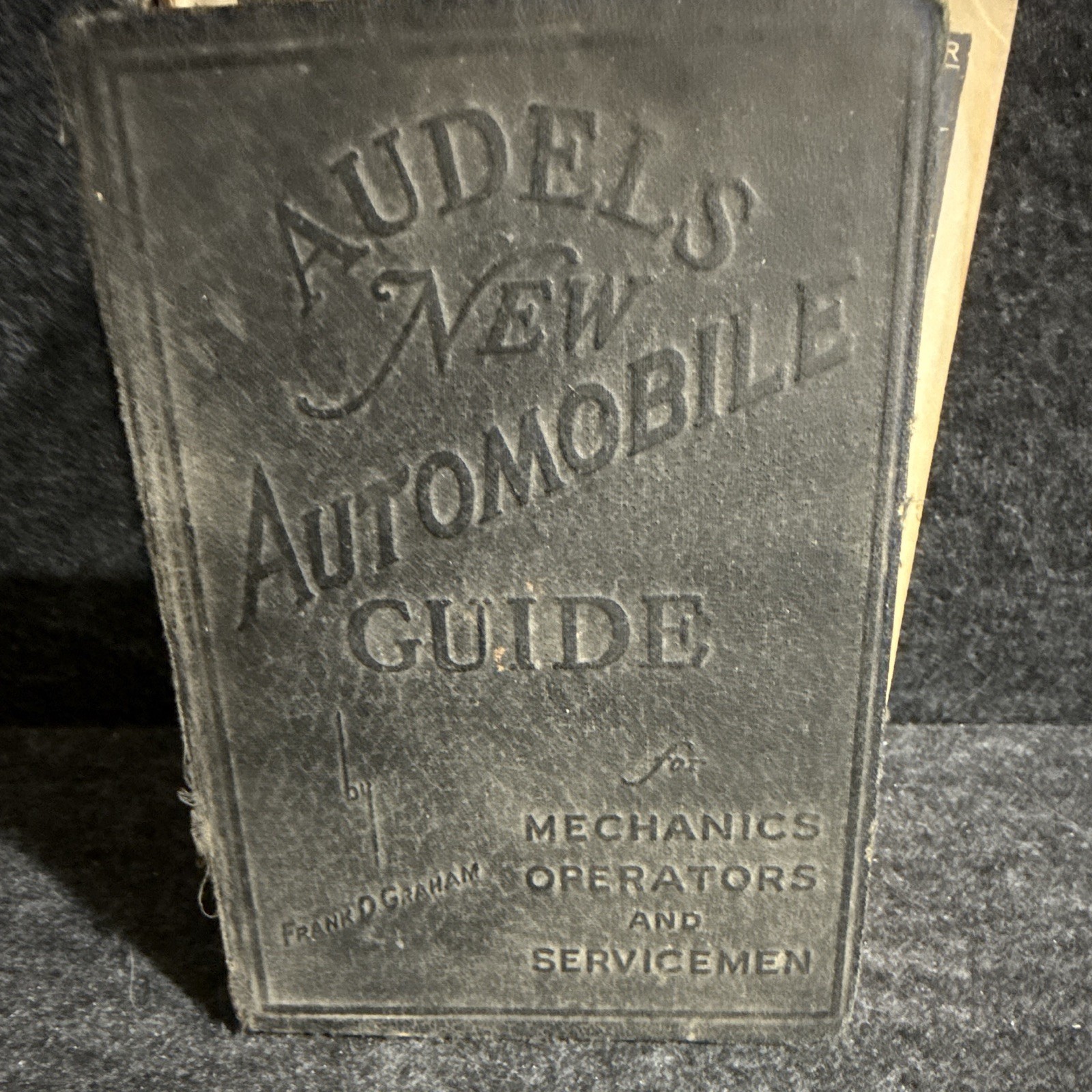 Frank D. Graham Audel’s New Automobile Guide Q&A & Illustrations (1916)