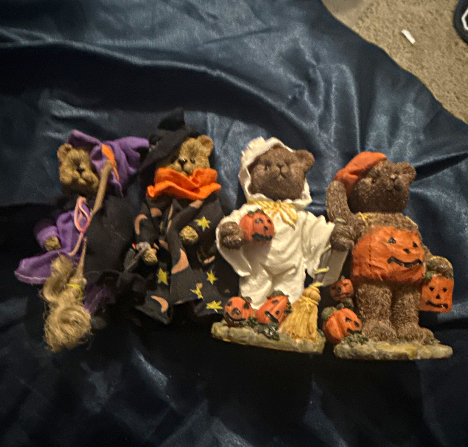Boyds Bears Halloween Lot of 3 Resin Painted Bear Figurines w/ Pumpkins 1997 Boyds Bears Halloween Lot of 3 Resin Painted Bear Figurines w/ Pumpkins 1997