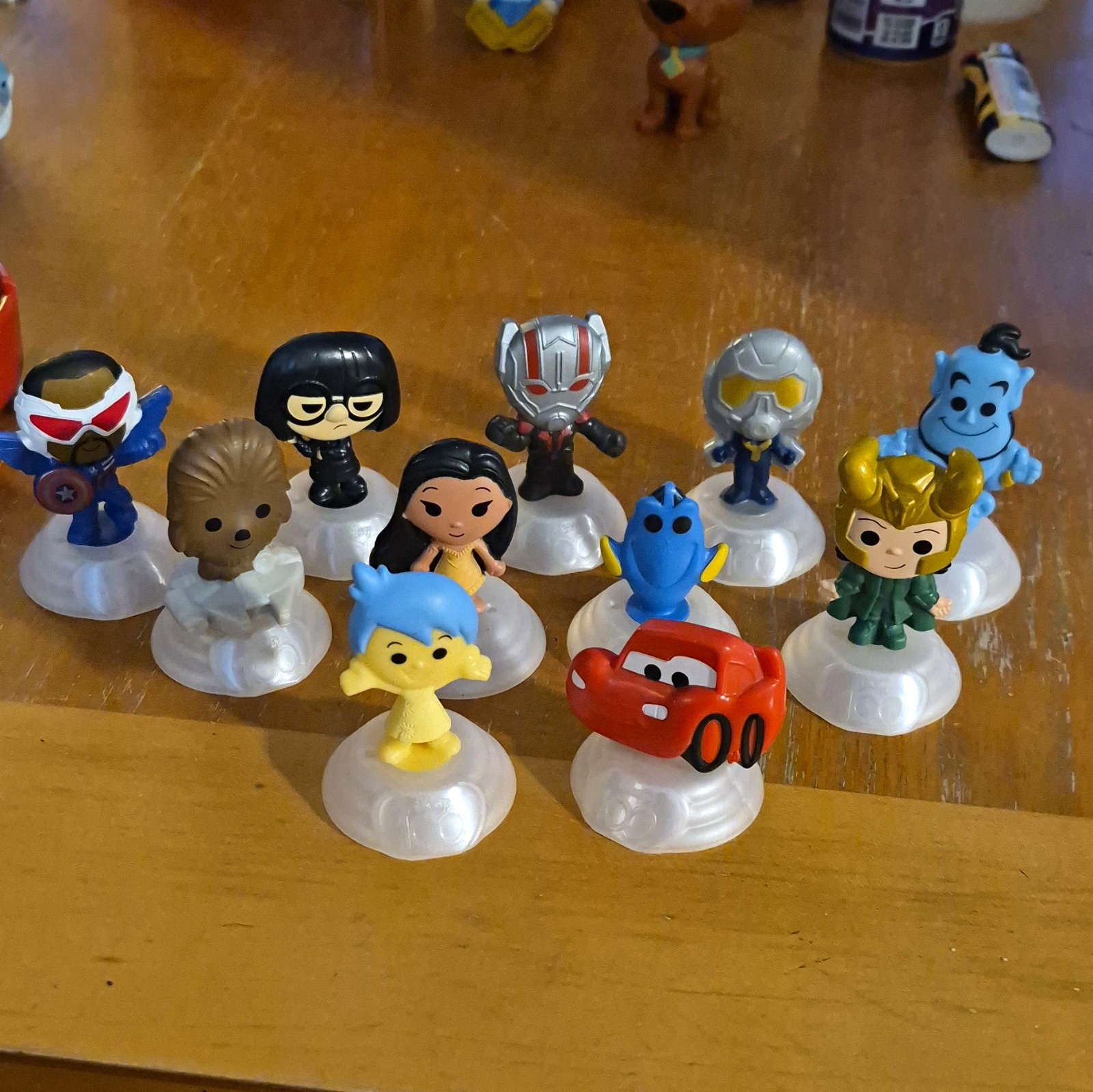 Disney Disney 100 Mini Figure Lot w/ Bases Genie Dory McQueen Pocahontas
