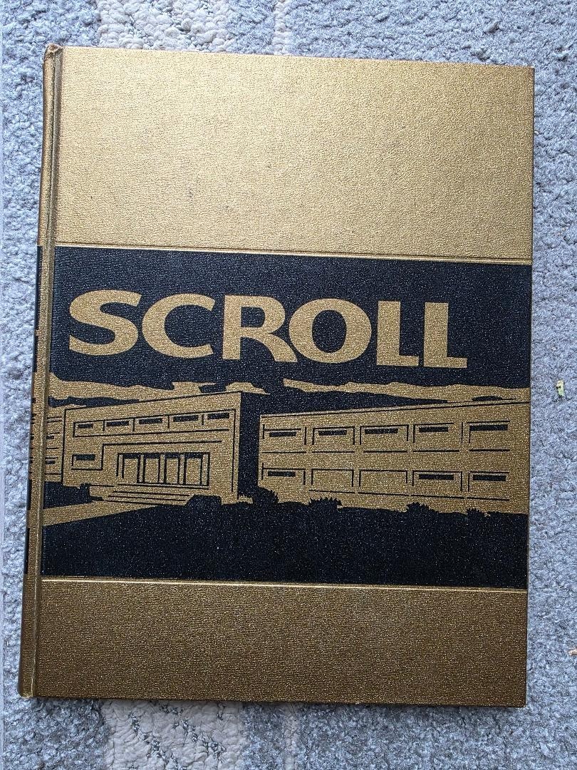 VINTAGE 1962 ELMWOOD PARK HIGH SCHOOL YEARBOOK - ELMWOOD PARK, IL