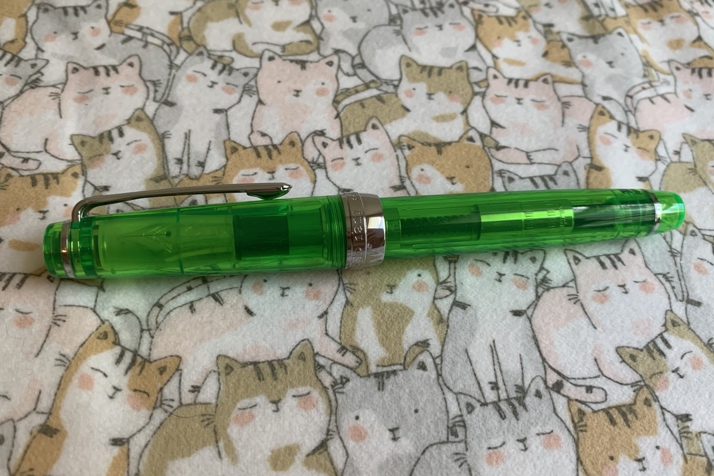 Sailor Pro Gear Slim - Green Demonstrator - 14K Gold Rhodium Broad Nib