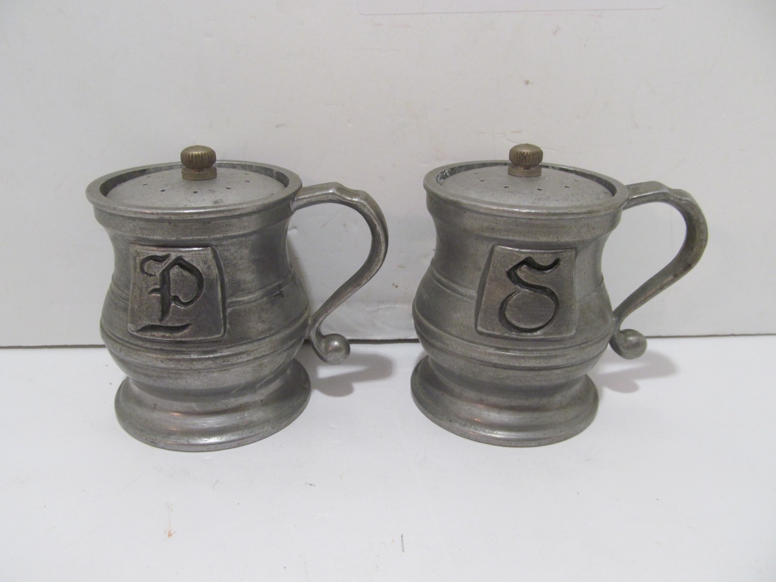 Duratale by Leonard Pewter Salt and Pepper S P Shakers - Made In Italy