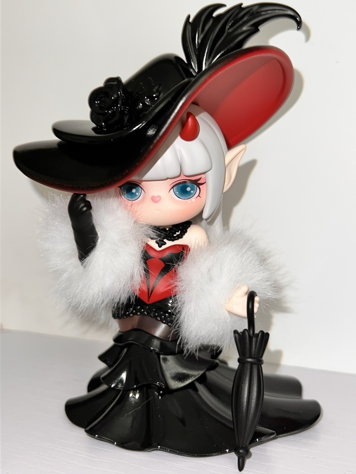 Rolife SURI Mystery Castie Series - Countess - Blind Box Figure NEW