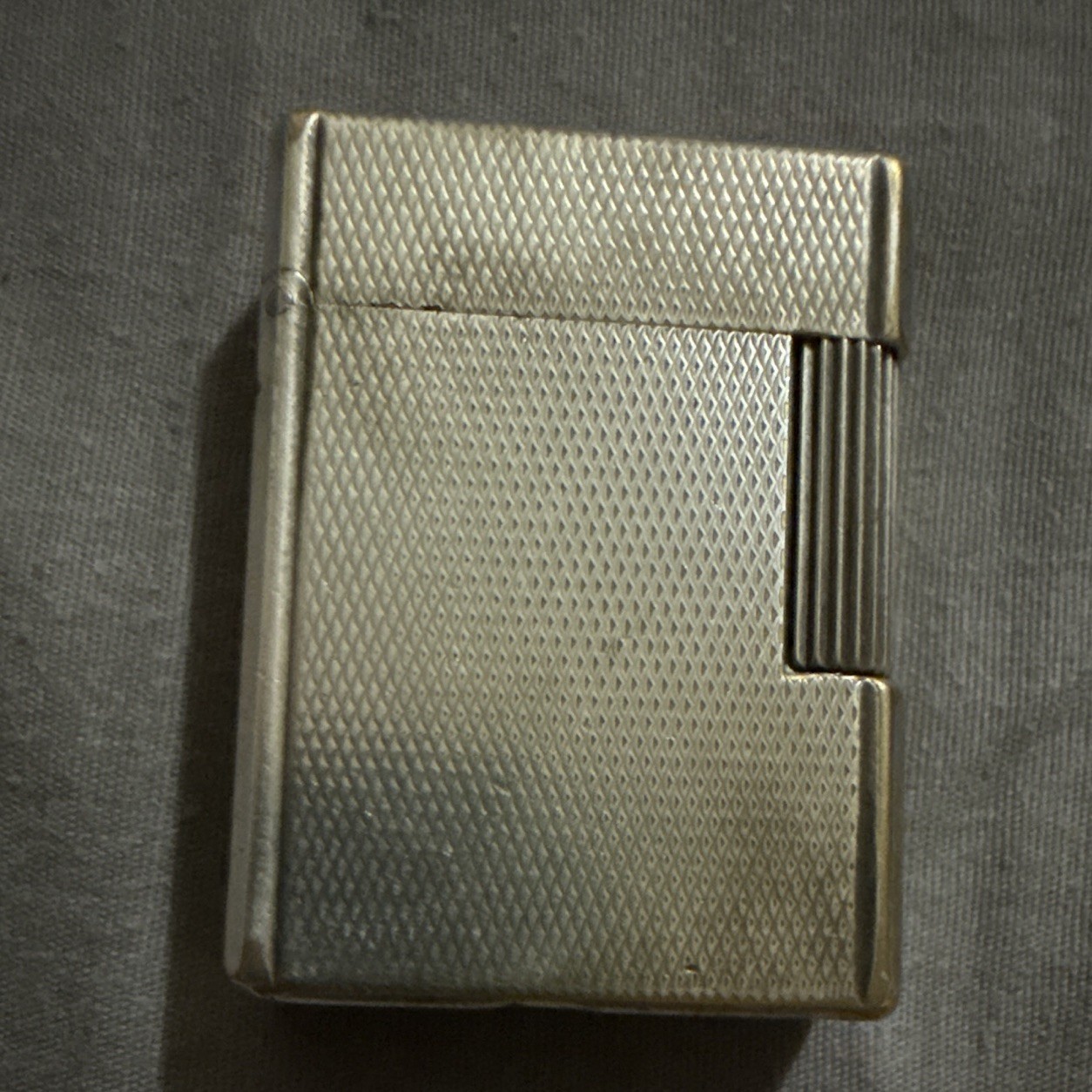 S.T. Dupont Ligne 1 SMALL Silver Lighter - SERVICED LIGHTS NO LEAKS - SHIPS FREE S.T. Dupont Ligne 1 SMALL Silver Lighter - SERVICED LIGHTS NO LEAKS - SHIPS FREE