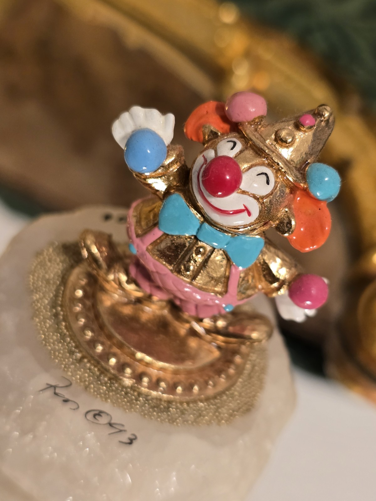Ron Lee clown figurine VINTAGE 1993 signed 24Kt w/agate base L-347 \'JUGGLES\' Ron Lee clown figurine VINTAGE 1993 signed 24Kt w/agate base L-347 \'JUGGLES\'