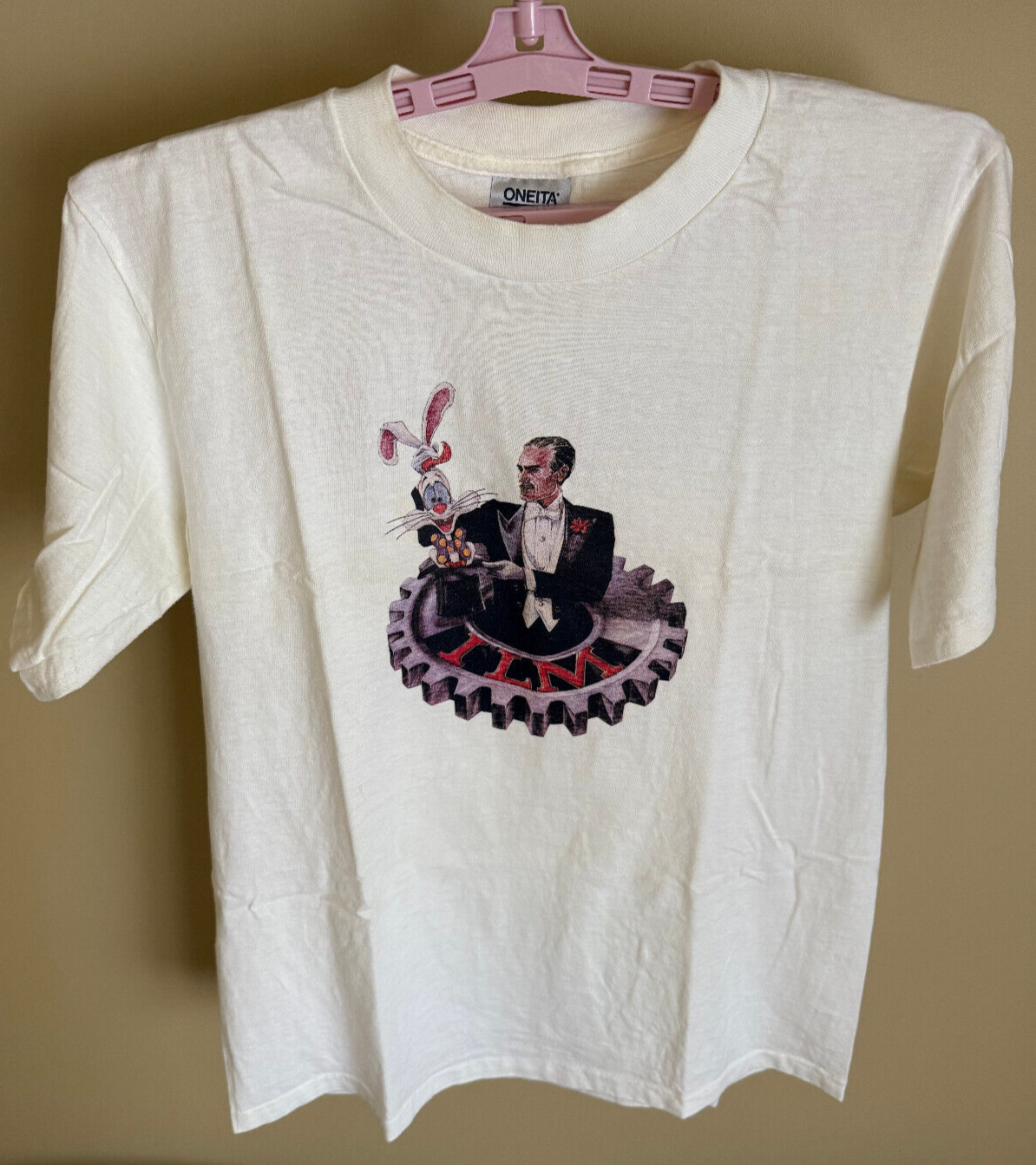 T-Shirt Roger Rabbit & ILM - Oneita - Size L, Adult – VTG, Single Stitch T-Shirt Roger Rabbit & ILM - Oneita - Size L, Adult – VTG, Single Stitch