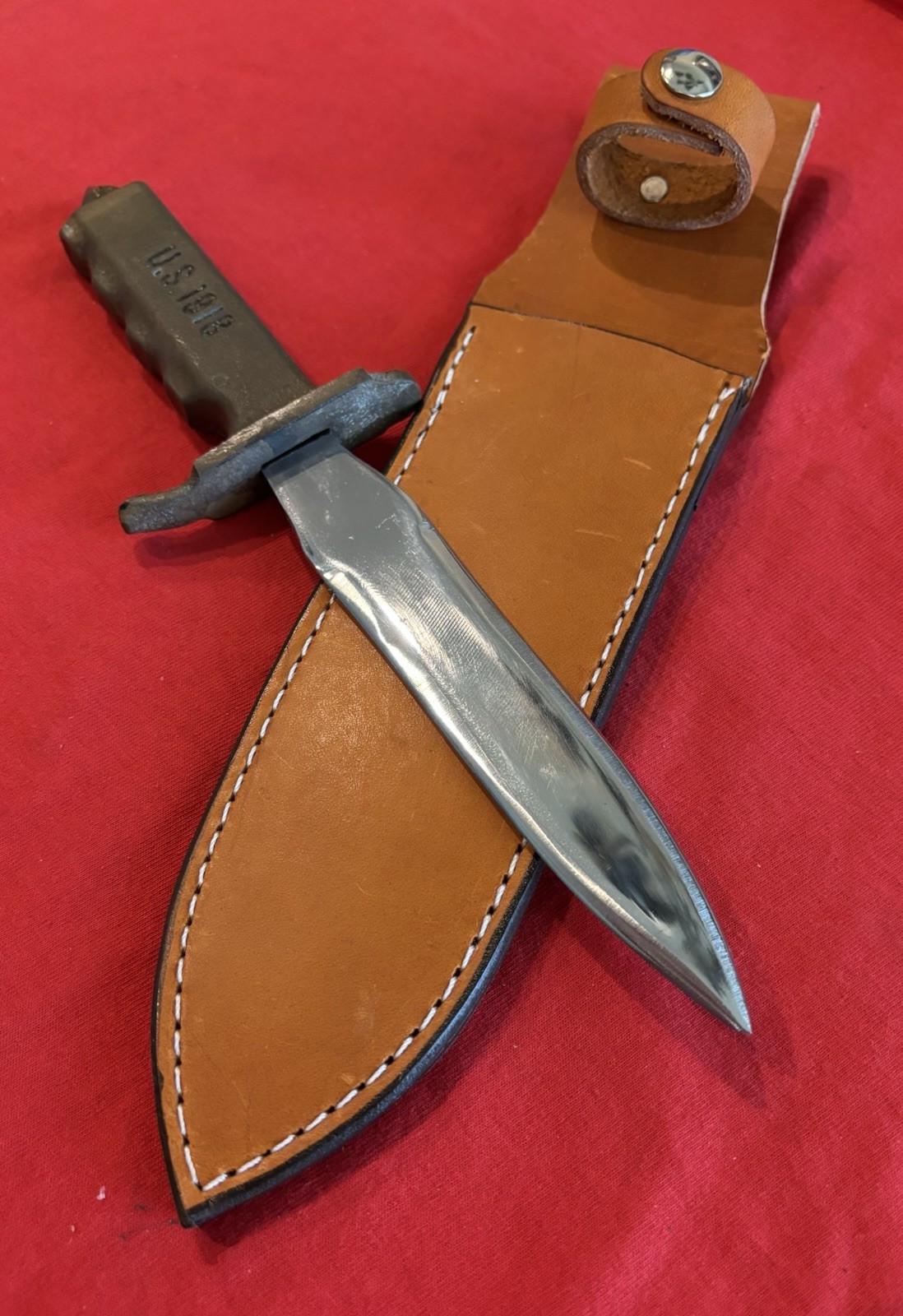 VINTAGE MILITARY STYLE COPY OF WW1 DESIGN-FILE & NEW LEATHER SHEATH 