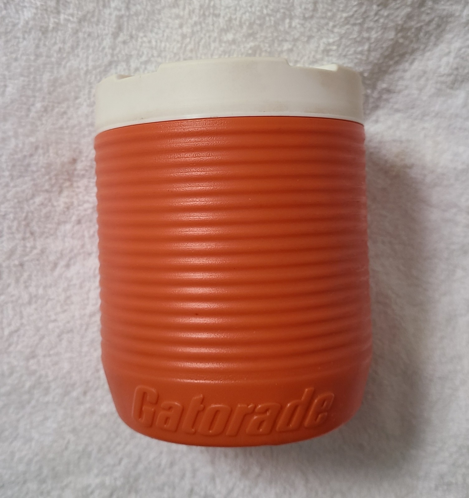 Vintage Powdered Gatorade Orange Container White Lid 1990s 4.5 Inch Tall Vintage Powdered Gatorade Orange Container White Lid 1990s 4.5 Inch Tall