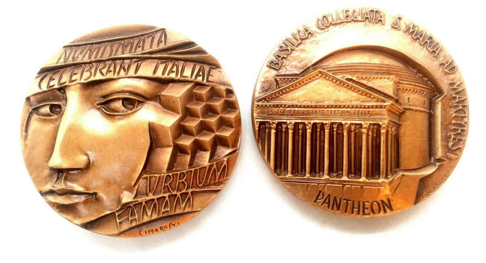 The Pantheon in Rome Collectible Bronze Medal, Made in Milan, Italy, Stamped The Pantheon in Rome Collectible Bronze Medal, Made in Milan, Italy, Stamped