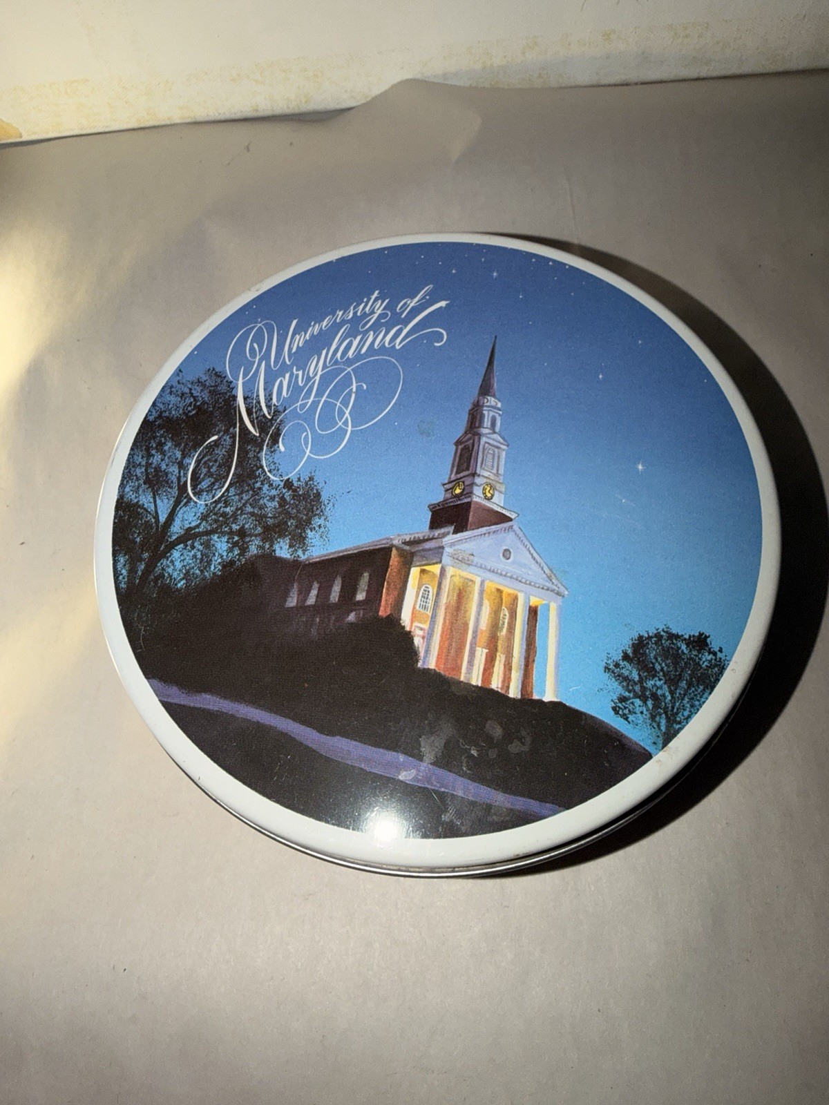 Vintage University of Maryland Round Metal Tin - Memorial Chapel Collectible Vintage University of Maryland Round Metal Tin - Memorial Chapel Collectible