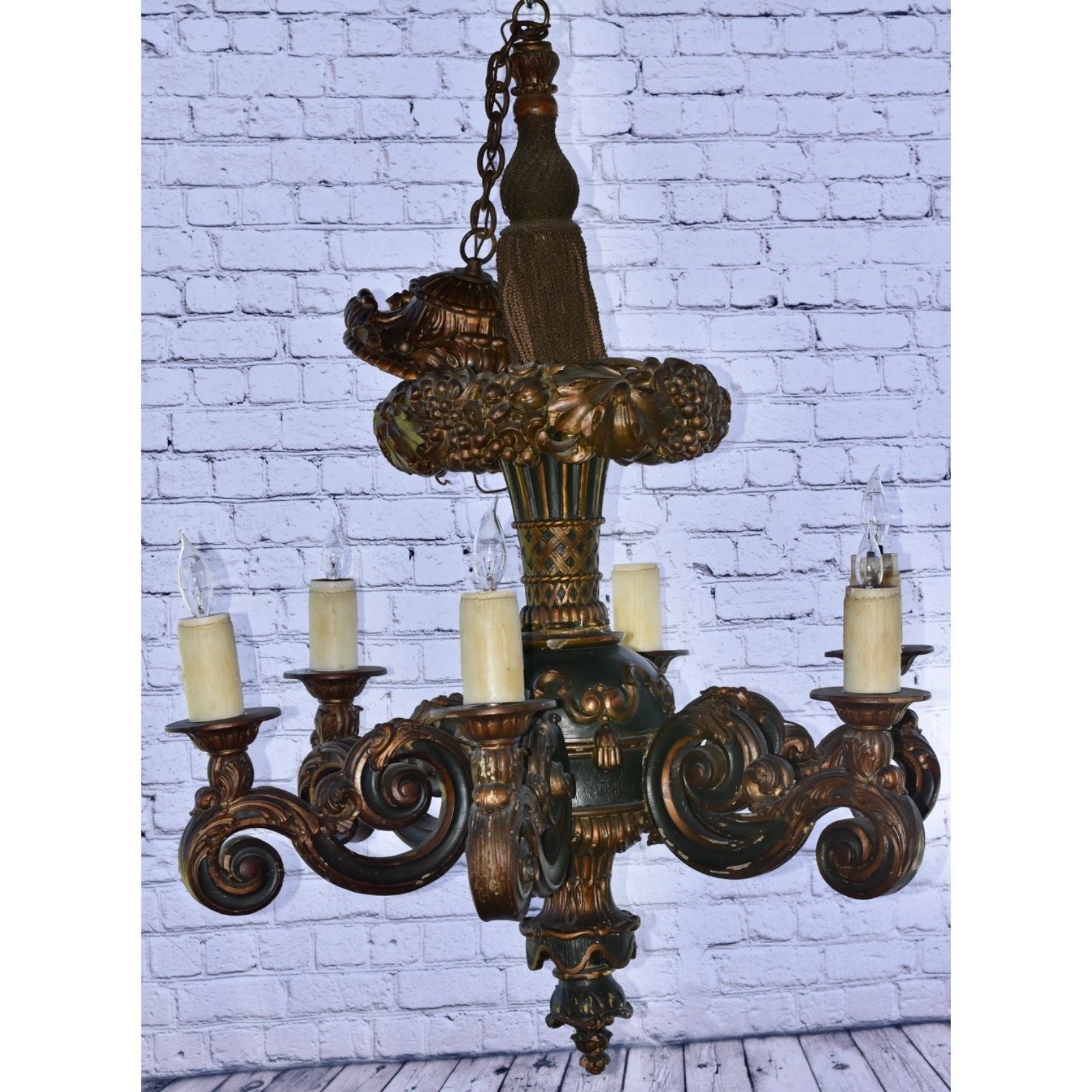 19th Century French Louis XVI Style Hand Carved Giltwood 6 Arm Tassle Chandelier