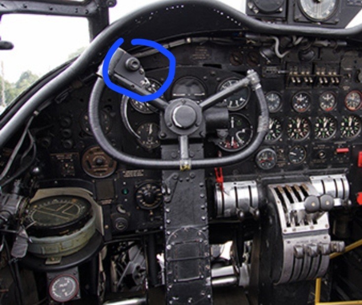 Ww2 raf lancaster bomber cockpit man cave barn find Ww2 raf lancaster bomber cockpit man cave barn find
