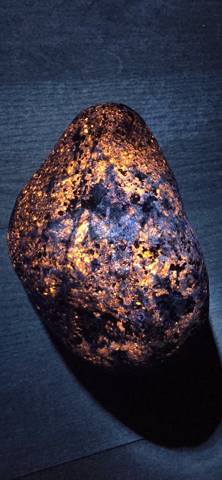 5lb 9oz Yooperlite Fluorescent Sodalite Insanely Bright From Lake Superior
