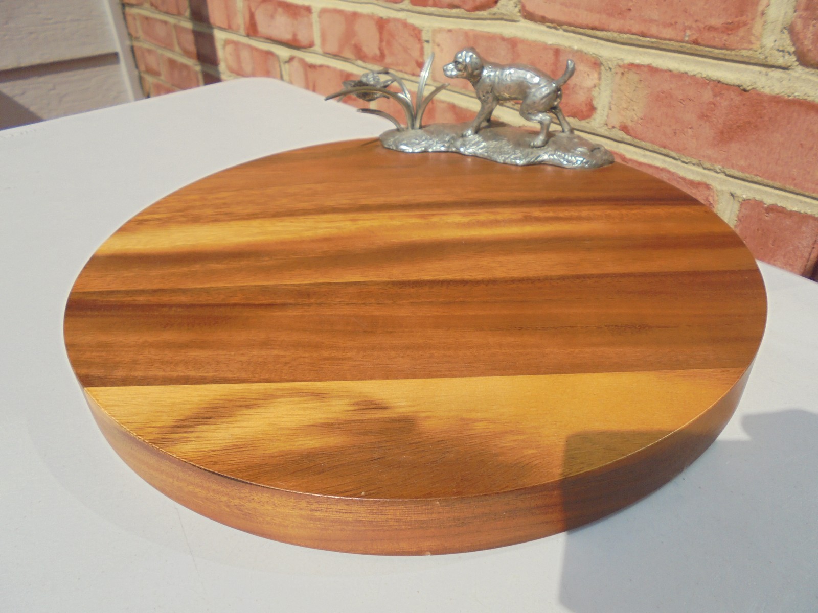 Vagabond House Wood Cutting Board w Pewter Hunting Dog & Duck Vagabond House Wood Cutting Board w Pewter Hunting Dog & Duck