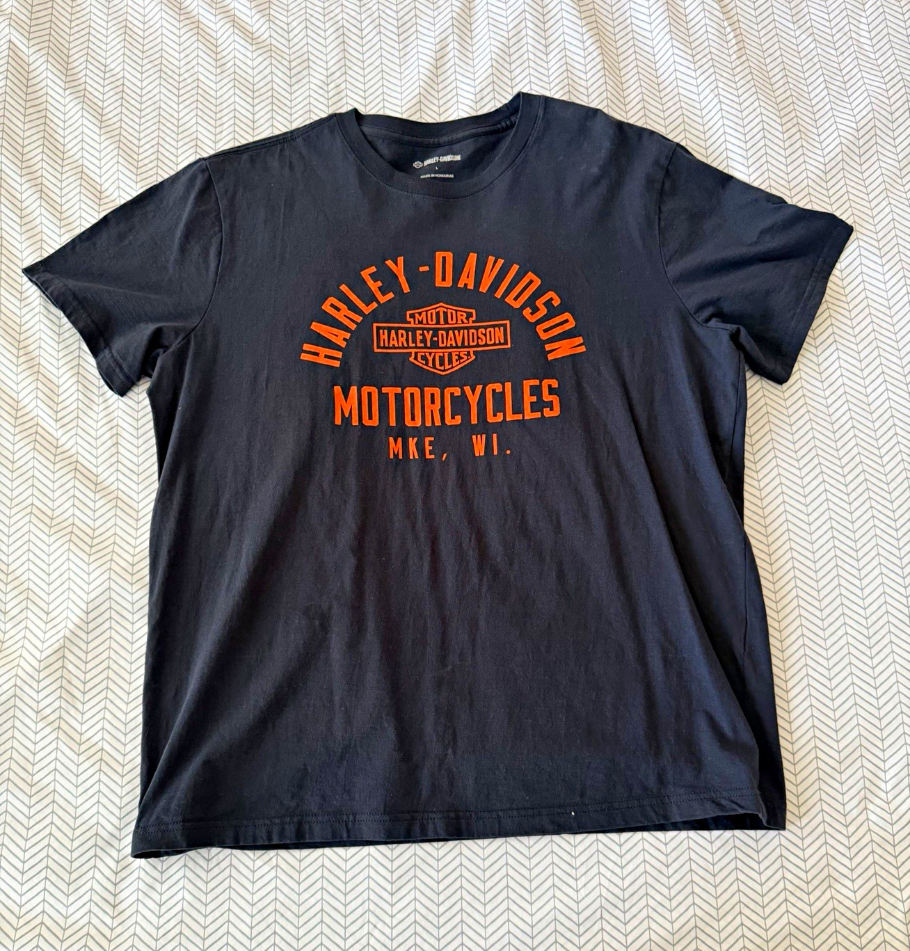 Harley-Davidson Motorcycles Black T-Shirt MKE WI Graphic Size L