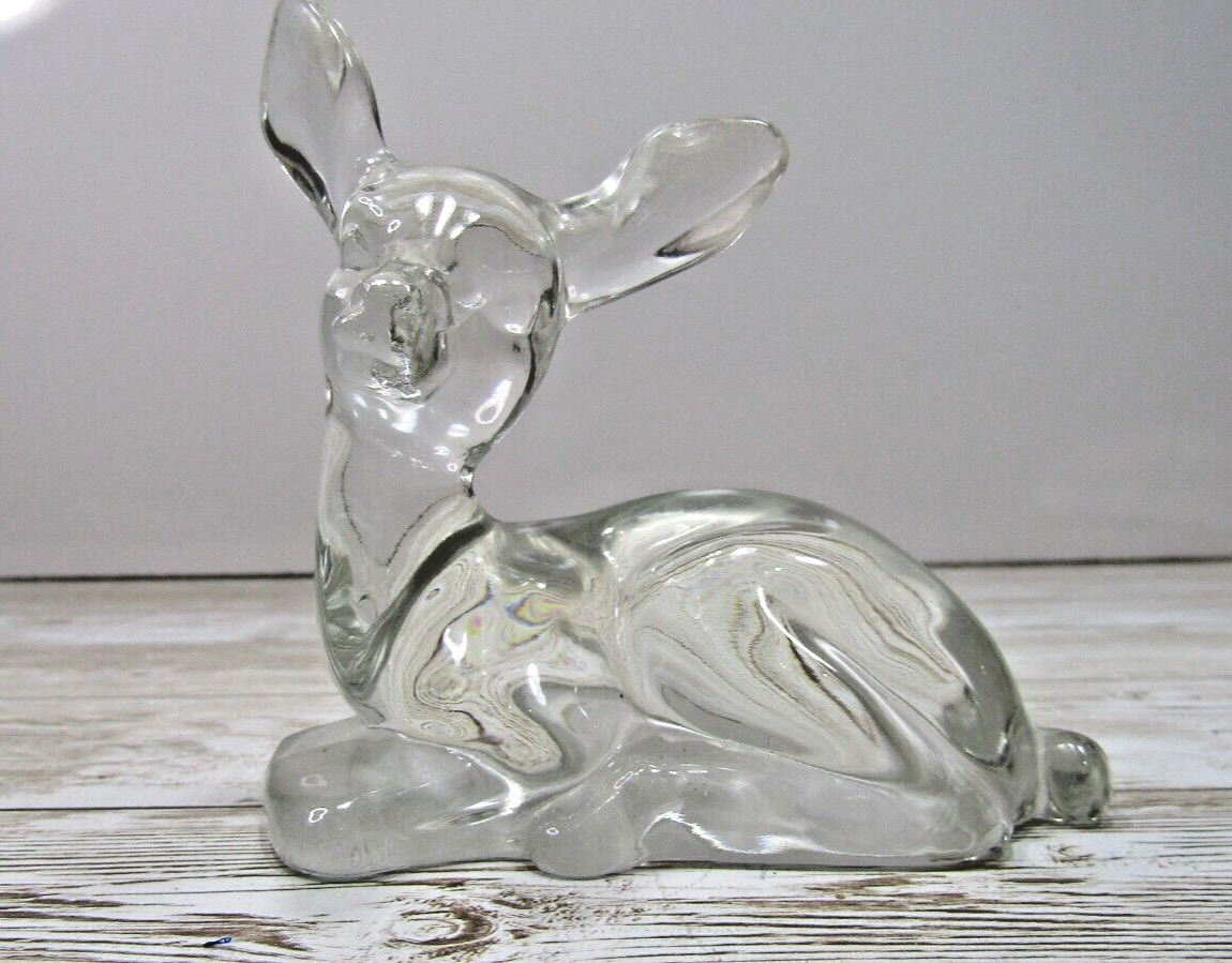 Vintage Clear Glass Resting Fawn Deer Animal Figurine w small chip 