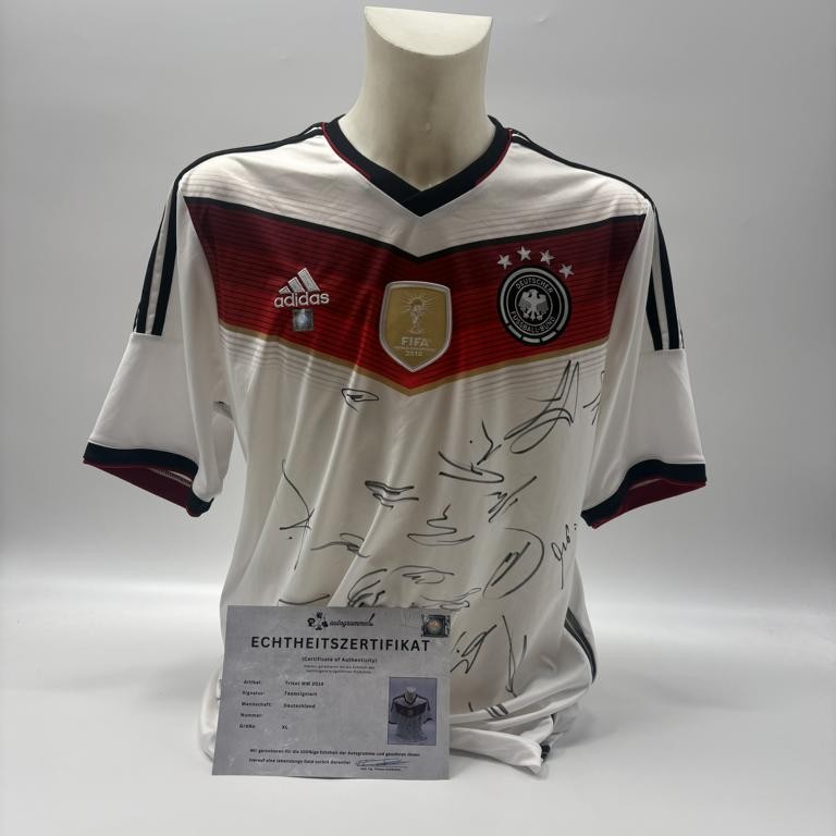 Germany World Cup 2014 Team Signed Autogramm DFB Champions Adidas XL