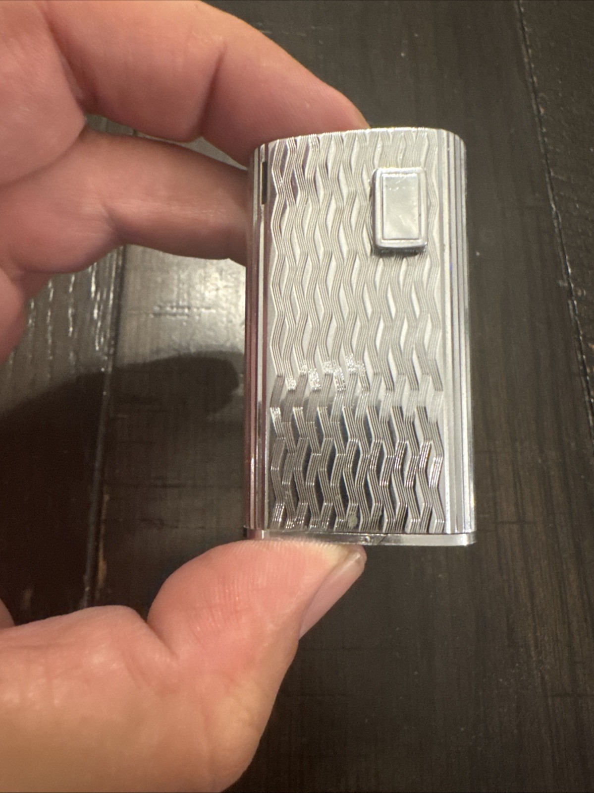 Vintage Ronson Varaflame Pocket Lighter Made in France Textured Wave Pattern